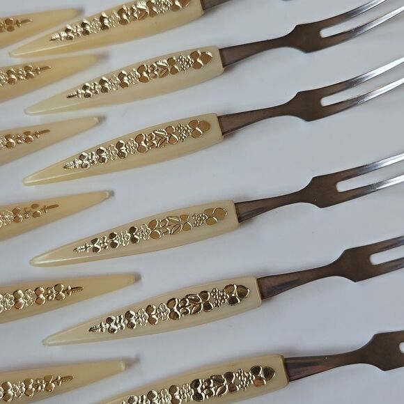 Vintage Japan Stainless Appetizer Mini Forks Set of 12 hors d'oeuvres Cocktails - Picture 9 of 15